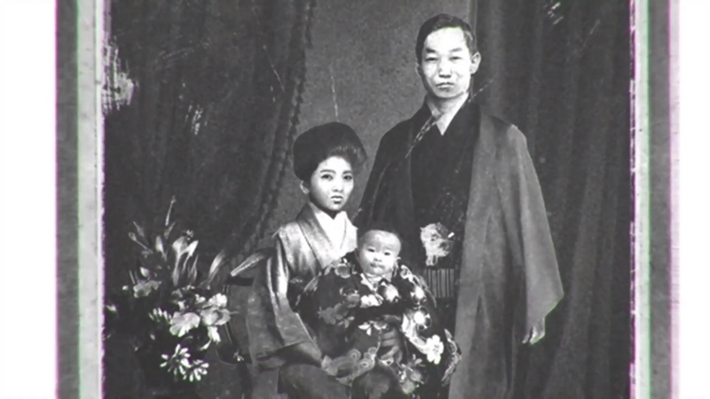 File:Arasaka FamilyPhoto.png